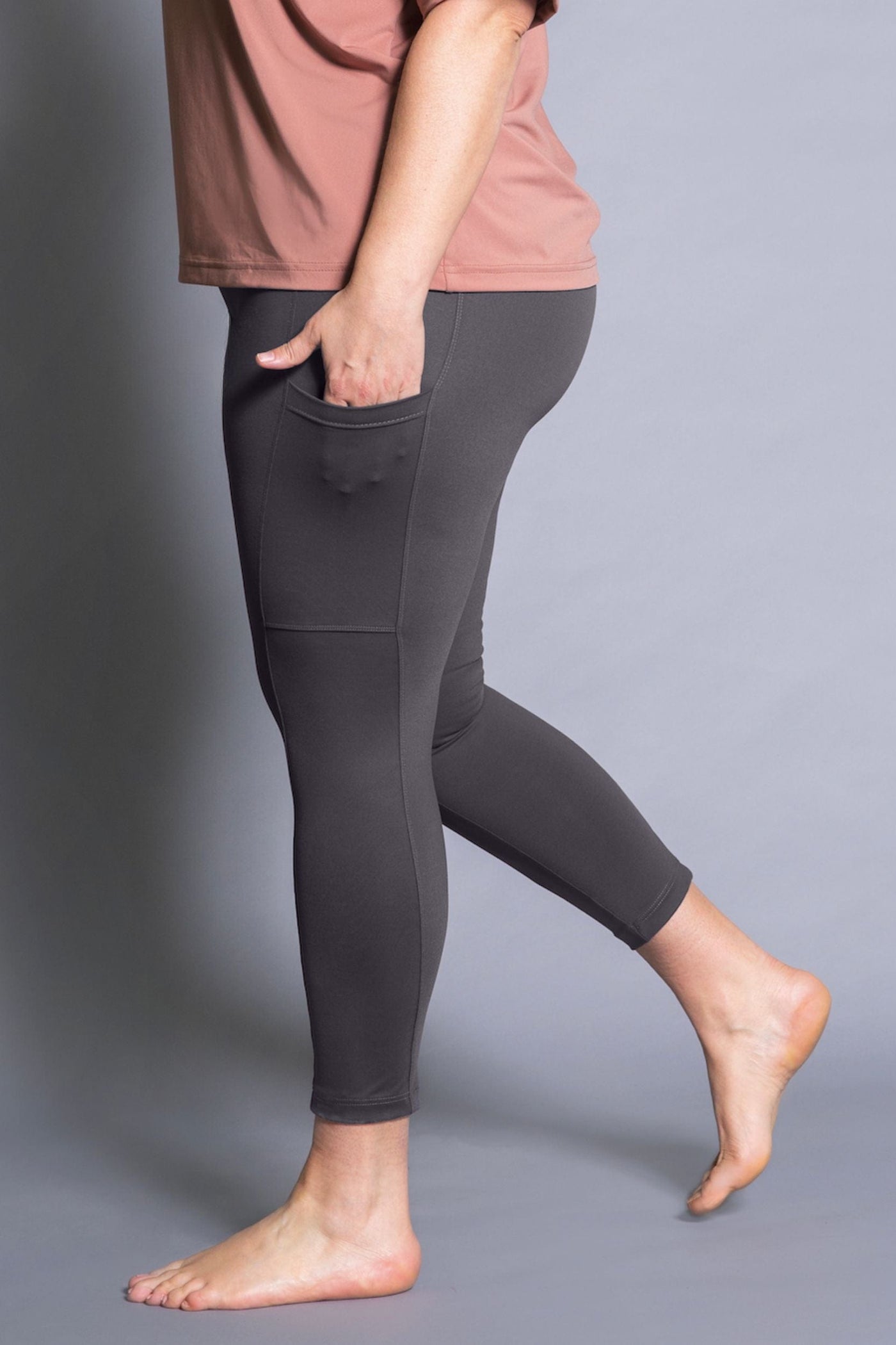 MOOV Activewear 7/8 Le Offside 22''- Legging gainant 3 poches | Taille Plus